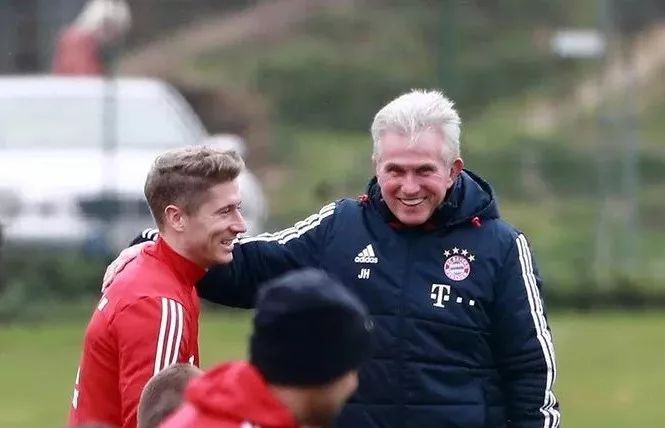 有人以铁杆 有人以铁杆