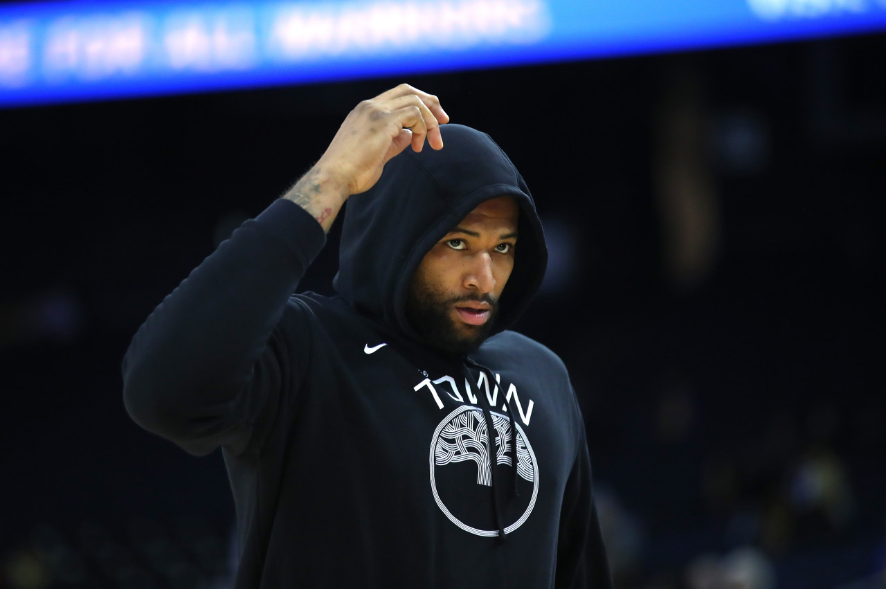 人通过波尔 人通过波尔